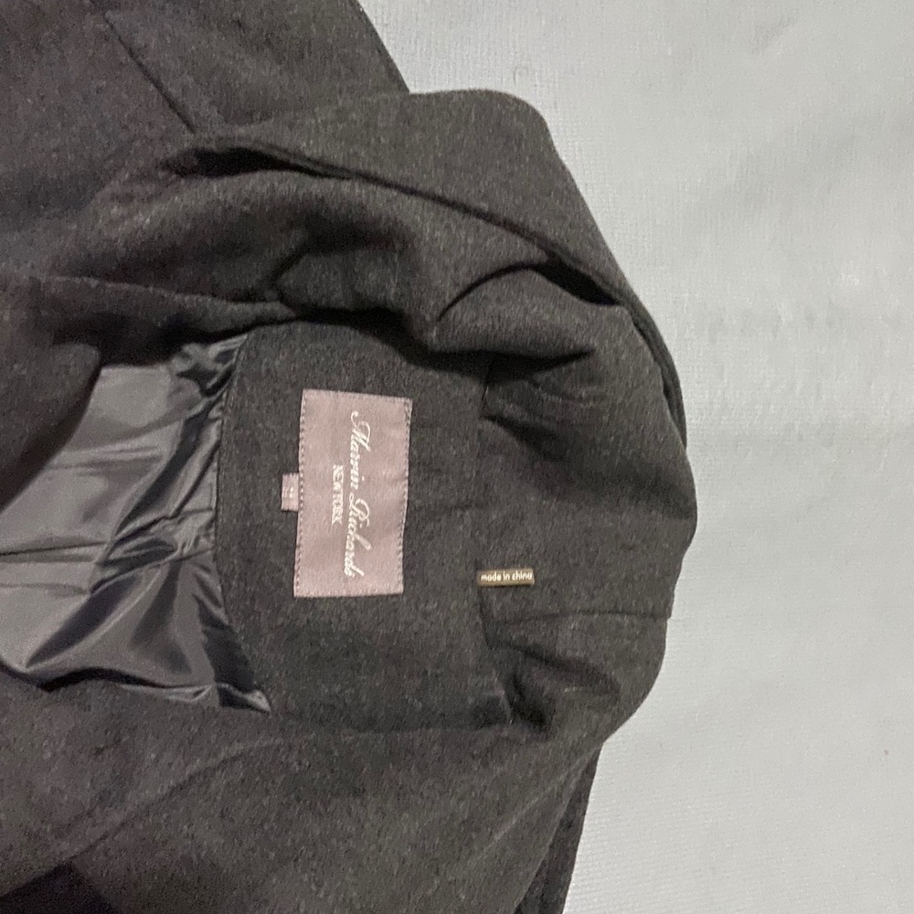 Coat - Picture 2 of 2